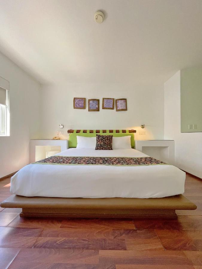 Seven Crown Express & Suites By Kavia Cabo San Lucas Zewnętrze zdjęcie