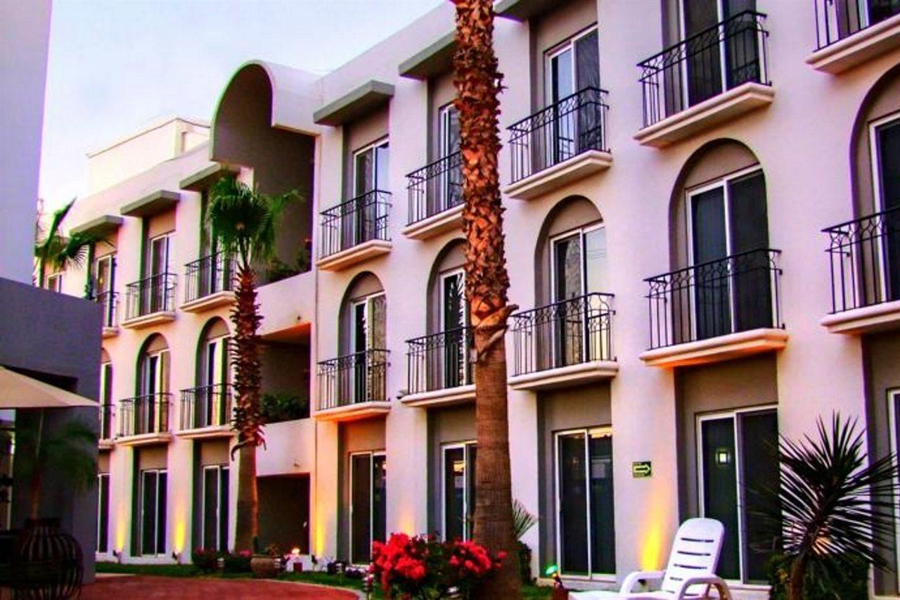Seven Crown Express & Suites By Kavia Cabo San Lucas Zewnętrze zdjęcie