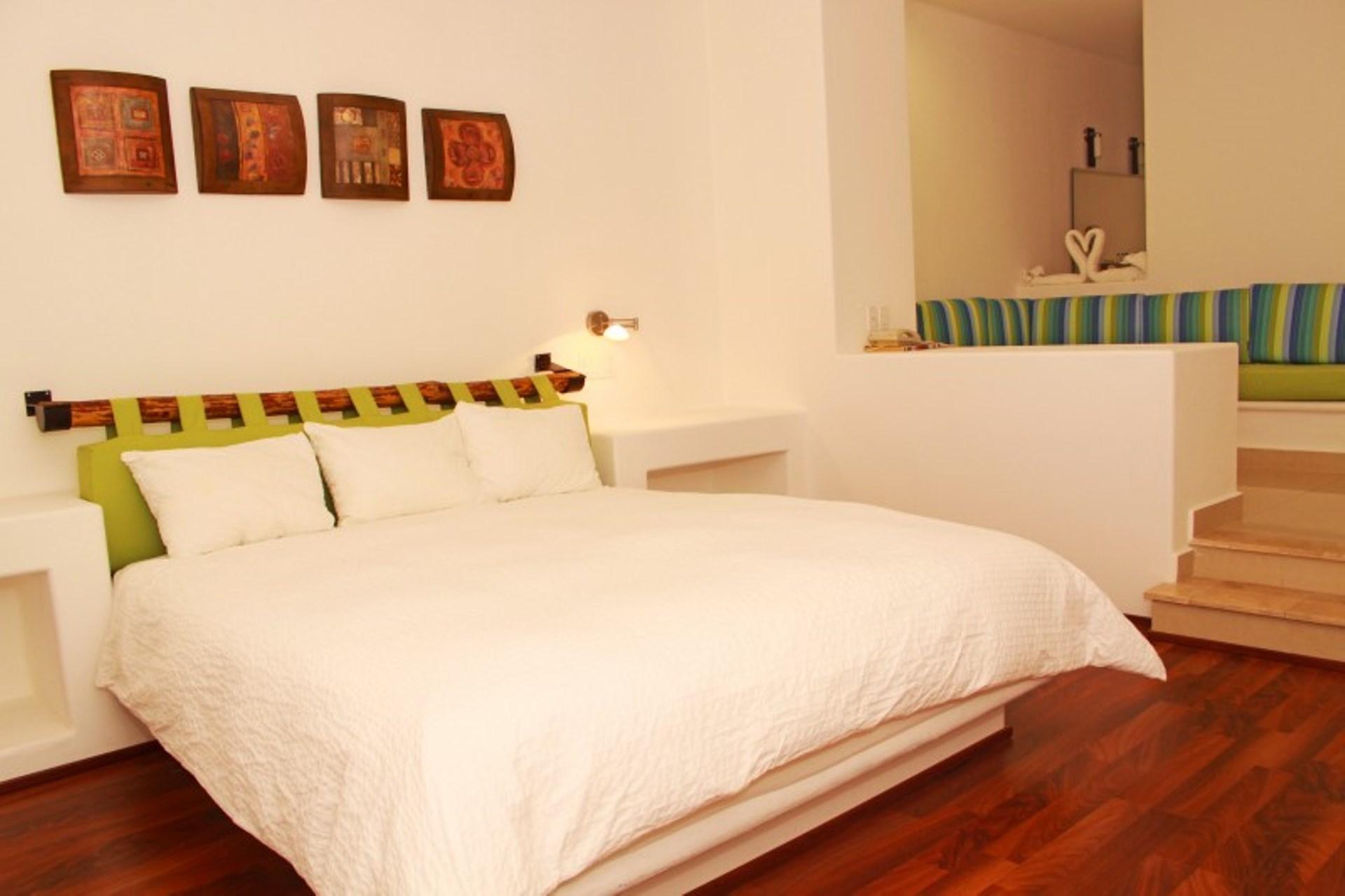 Seven Crown Express & Suites By Kavia Cabo San Lucas Zewnętrze zdjęcie