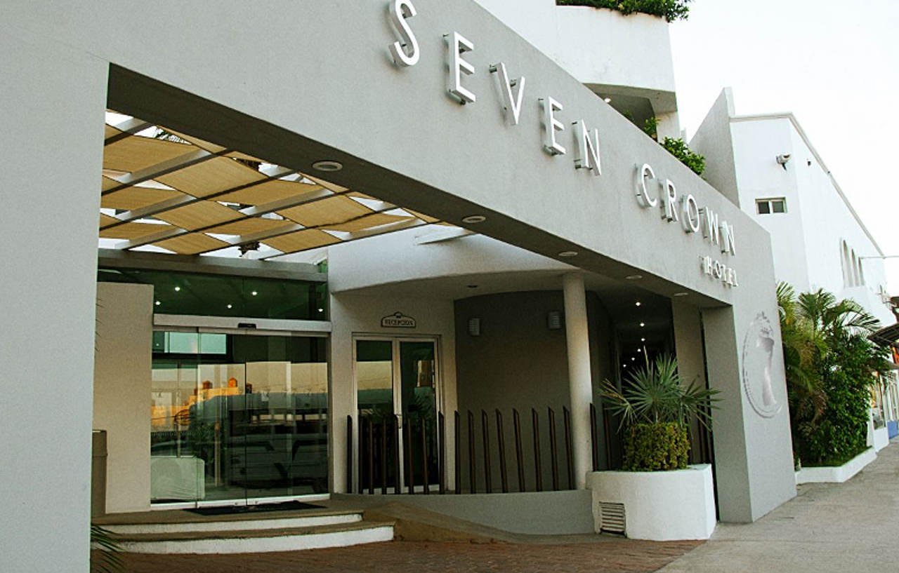 Seven Crown Express & Suites By Kavia Cabo San Lucas Zewnętrze zdjęcie
